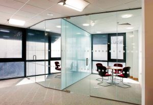Стеклянные офисные перегородки Пермь
